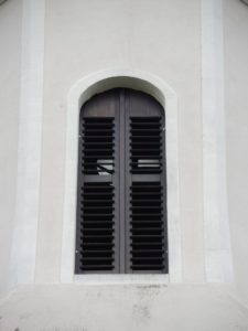 Neuanfertigung der Schallläden Kirche Thierbach - Denkmalgeschützte Fenster und Türen - Tischlerei Hellriegel