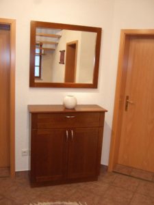 Flurmöbel + Garderobe Kirschbaum furniert, gebeizt und seidenmatt lackiert - Flurmöbel und Garderoben - Tischlerei Hellriegel